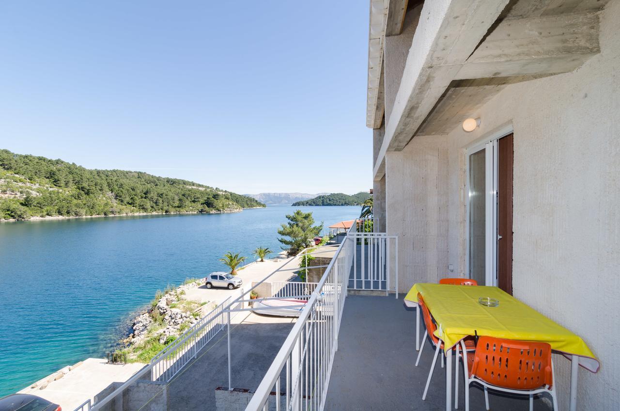 Apartments Angelo Polače Εξωτερικό φωτογραφία