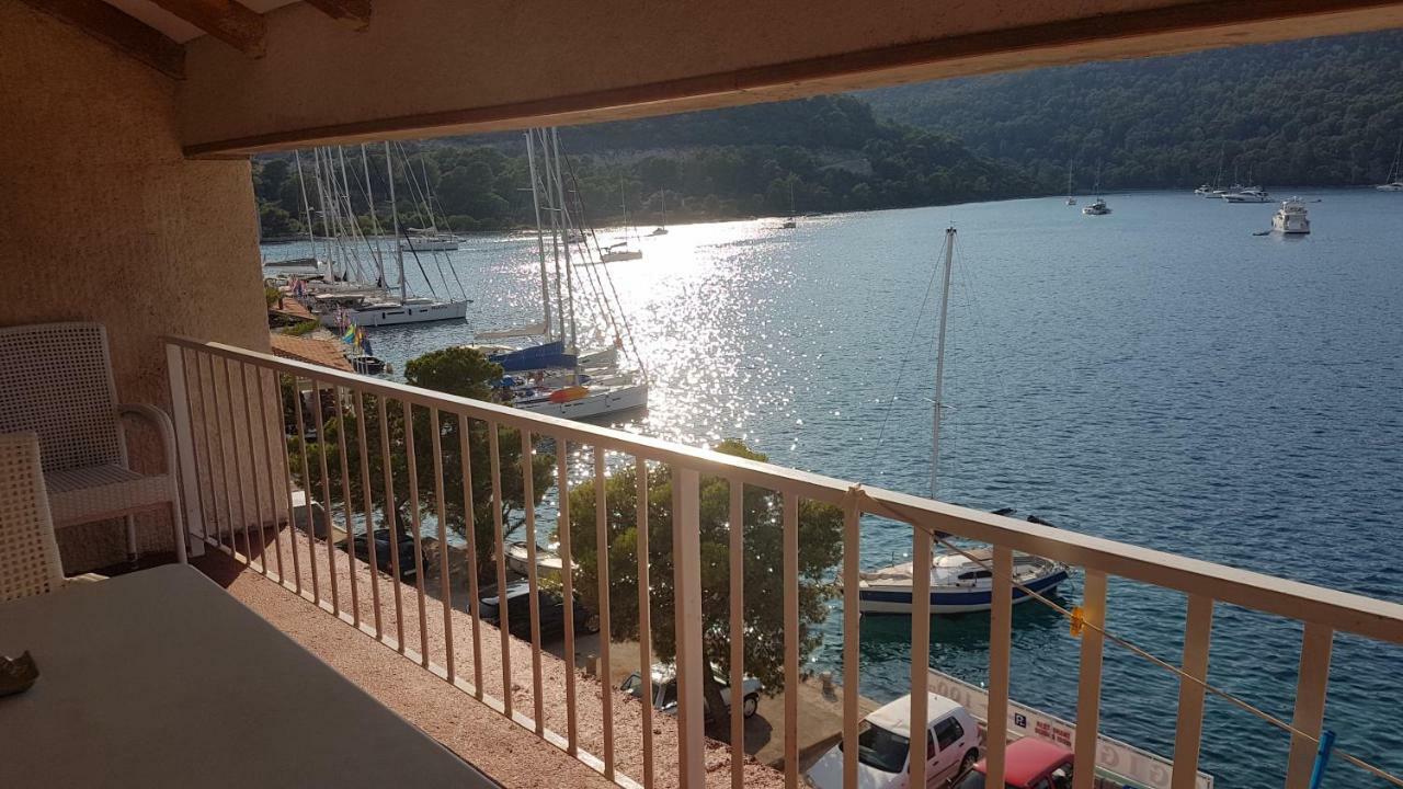 Apartments Angelo Polače Εξωτερικό φωτογραφία